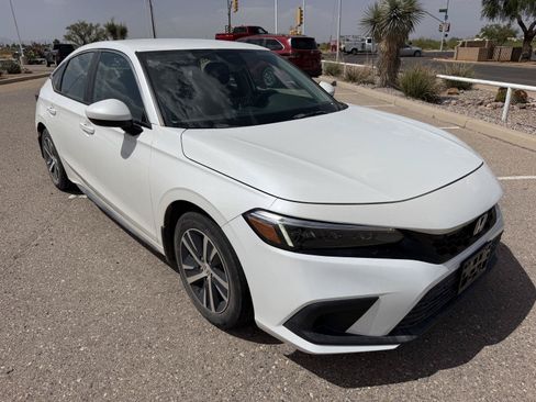 Used 2023 Honda Civic LX image 9