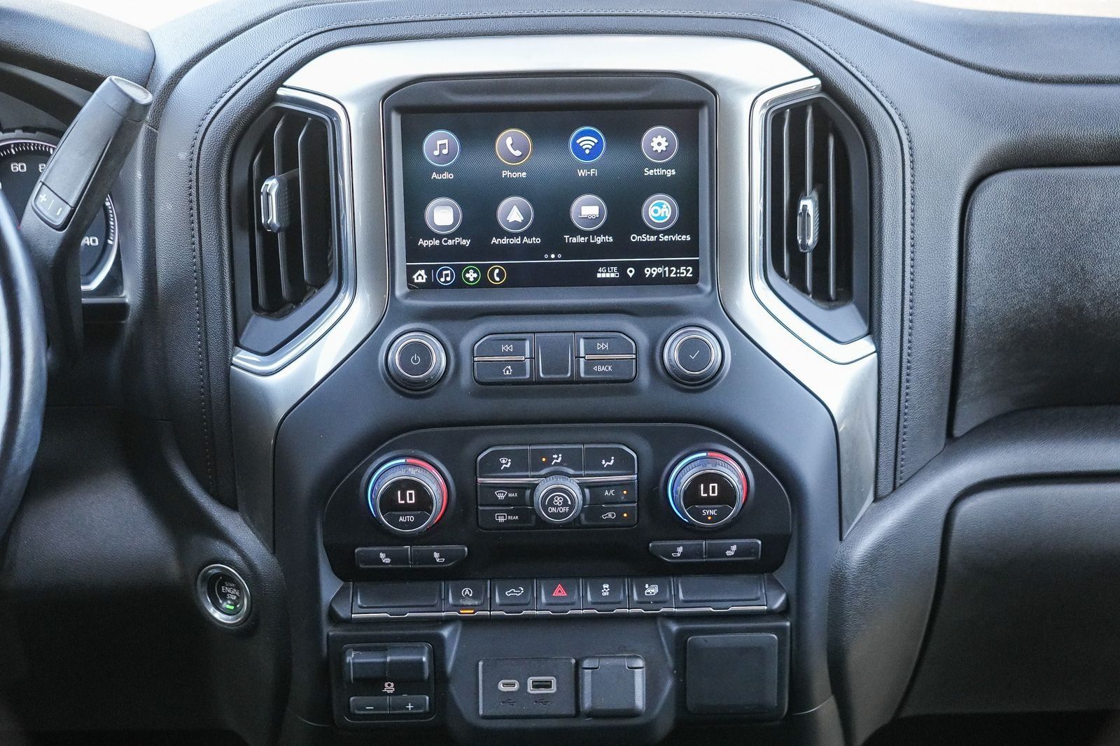 Used 2021 Chevrolet Silverado 1500 LT w/ Bed Protection Package RWD image 13