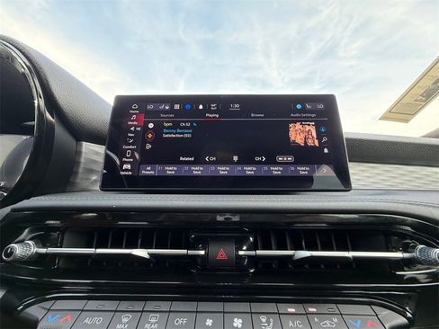 Used 2024 Alfa Romeo Tonale Ti w/ Premium Interior Package image 21