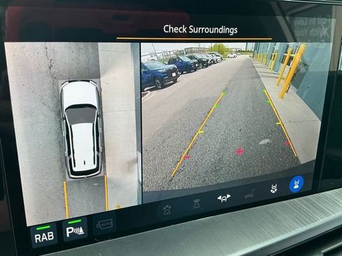 New 2026 Subaru Outback Touring AWD/4WD image 23