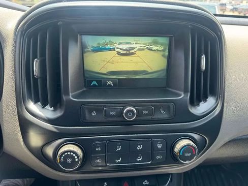 Used 2018 Chevrolet Colorado W/T RWD image 20