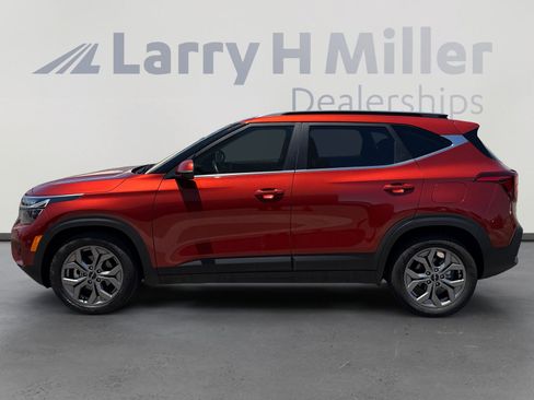 Used 2024 Kia Seltos S FWD image 2