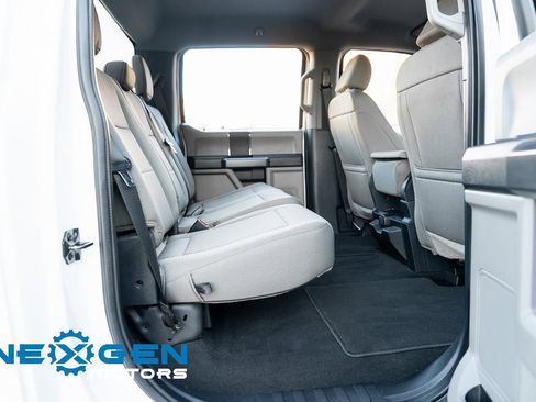 Used 2022 Ford F350 XLT image 40