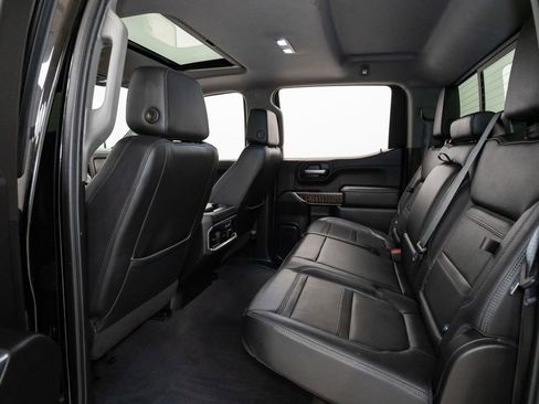 Used 2021 GMC Sierra 1500 Denali w/ Denali Ultimate Package image 32