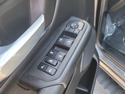 Used 2025 RAM 1500 Classic Warlock AWD/4WD image 16