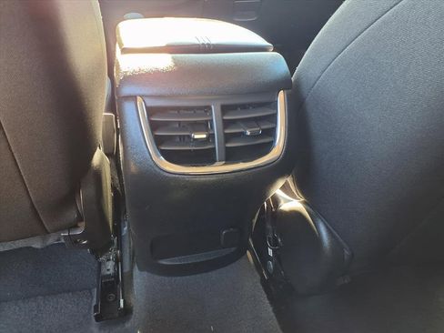 Used 2024 Chevrolet Malibu LT image 13