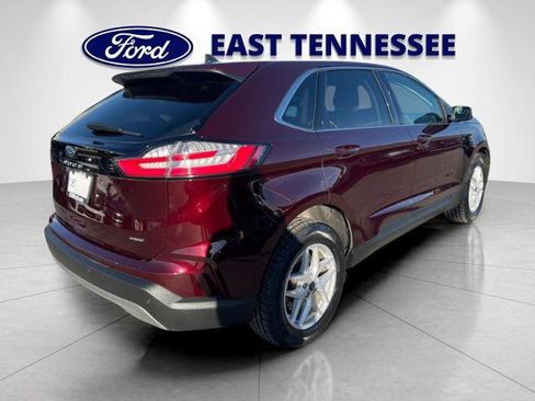 Certified 2022 Ford Edge SEL w/ Convenience Package image 3