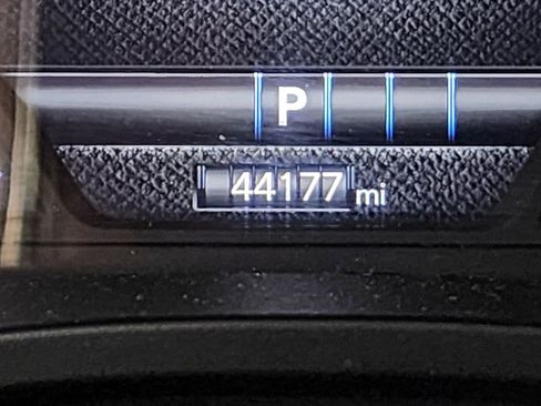 Used 2025 RAM 1500 Big Horn AWD/4WD image 13