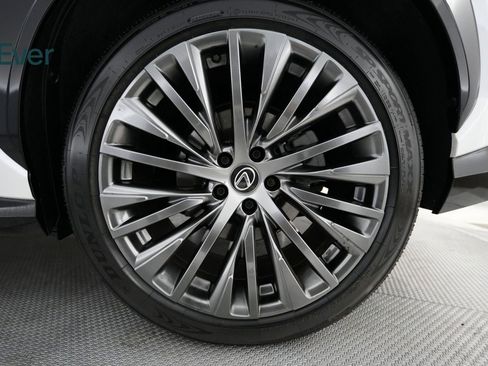 Used 2023 Lexus RZ 450e Premium w/ Accessory Package (P5) image 18