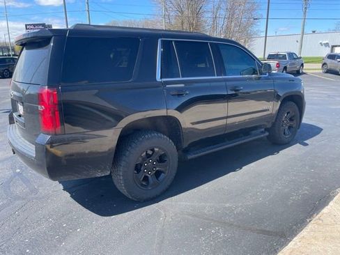Used 2019 Chevrolet Tahoe LS AWD/4WD image 4
