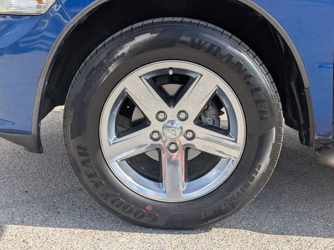 Used 2017 RAM 1500 Express w/ Express Value Package image 11