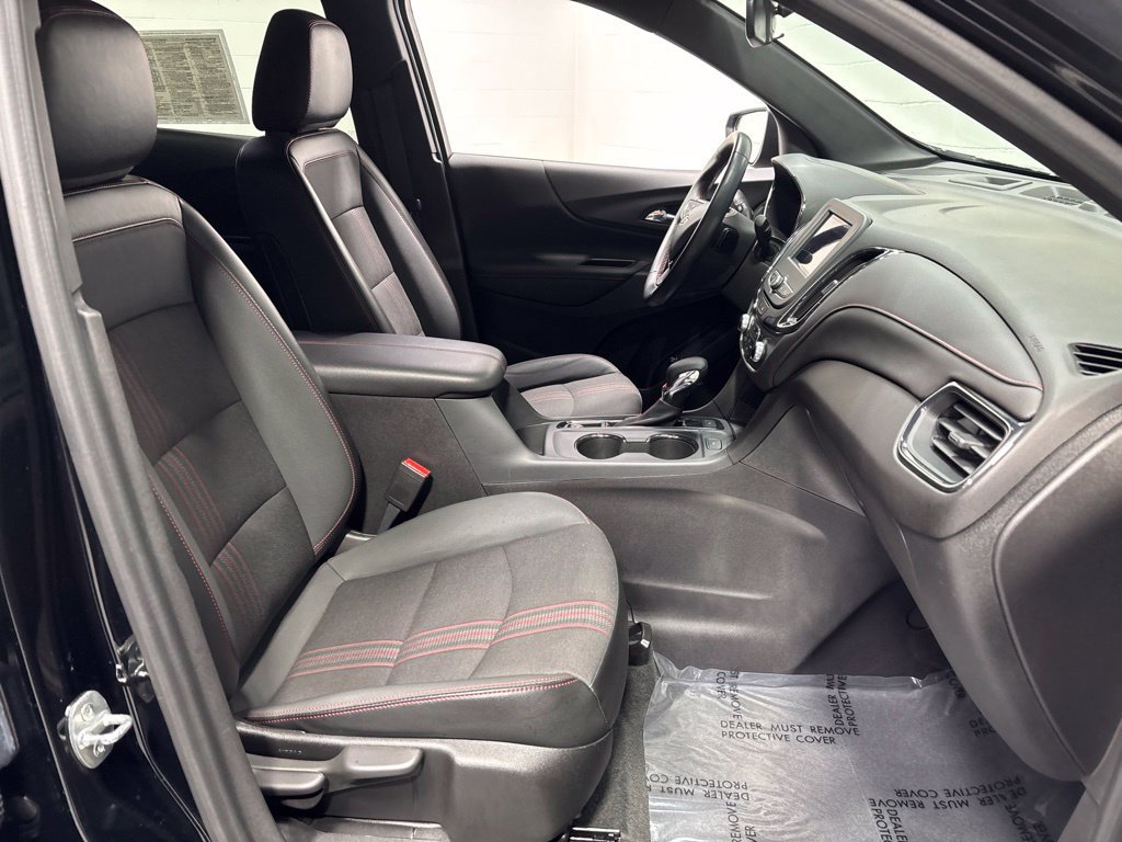 Used 2024 Chevrolet Equinox RS AWD/4WD image 10