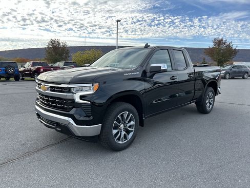 New 2026 Chevrolet Silverado 1500 LT w/ All Star Edition Plus image 3
