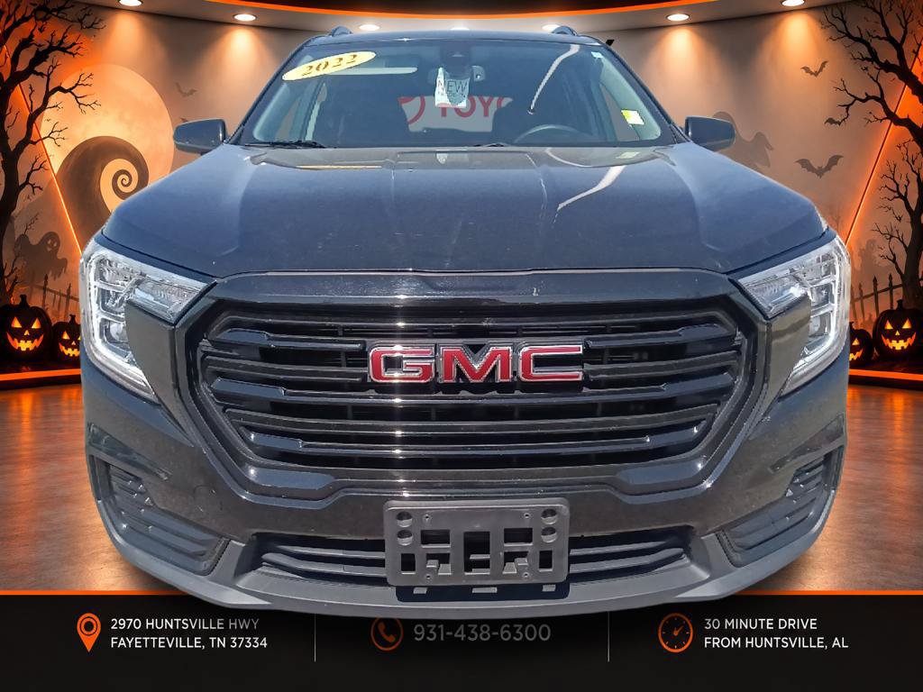 Used 2022 GMC Terrain SLE w/ Elevation Edition FWD image 8