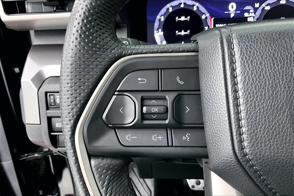 Used 2025 Toyota Tacoma TRD Sport RWD image 24