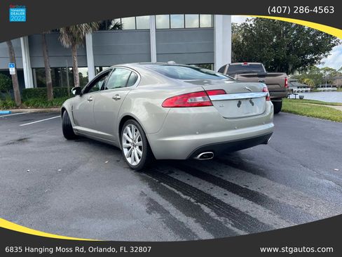 Used 2010 Jaguar XF Premium image 3