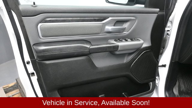 Used 2022 RAM 1500 Big Horn AWD/4WD image 16