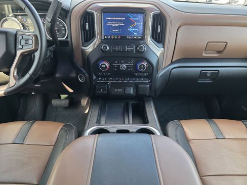 Used 2023 Chevrolet Silverado 3500 High Country AWD/4WD image 14