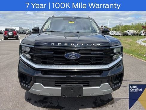 Used 2025 Ford Expedition Platinum AWD/4WD image 4