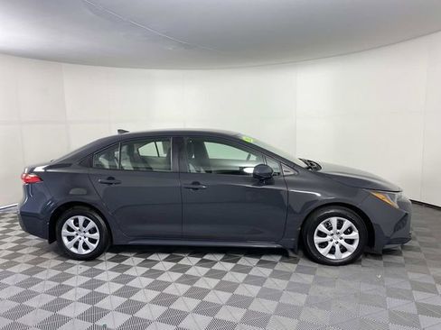 Used 2024 Toyota Corolla LE FWD image 10