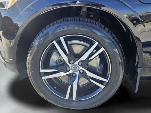 Used 2019 Volvo XC60 T8 R-Design w/ Advanced Package image 17