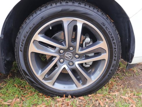 Used 2017 Acura MDX Sport Hybrid w/ Advance Pkg image 42