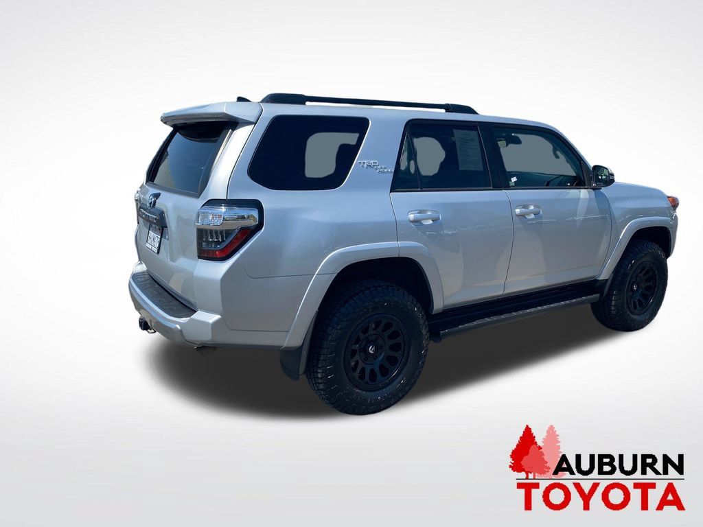 Used 2023 Toyota 4Runner TRD Off-Road Premium w/ Moonroof Package AWD/4WD image 7