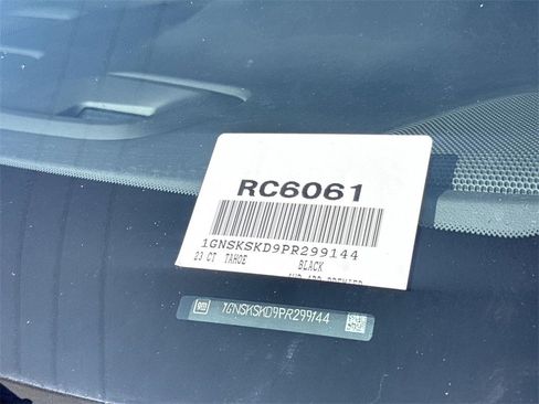 Used 2023 Chevrolet Tahoe Premier image 32