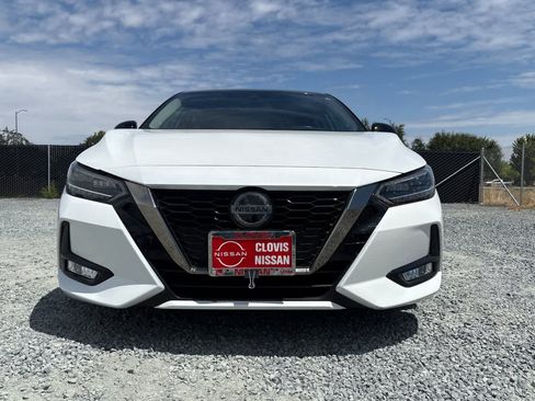 Used 2023 Nissan Sentra SR w/ SR Premium Package FWD image 11