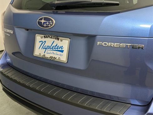 Used 2018 Subaru Forester 2.5i Limited image 8