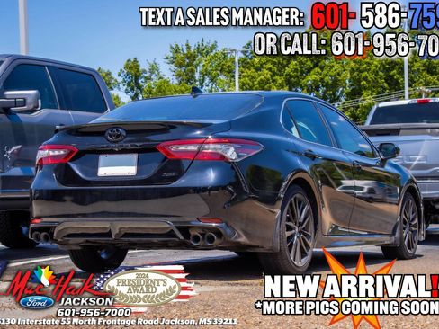 Used 2022 Toyota Camry XSE FWD image 1