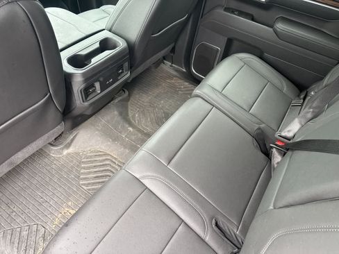 Used 2025 Chevrolet Silverado 1500 LT AWD/4WD image 4