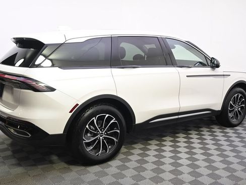 New 2026 Lincoln Nautilus Premier w/ Equipment Group 102A AWD/4WD image 7