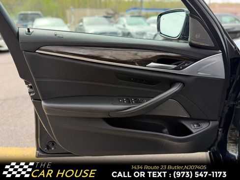 Used 2018 BMW 540i xDrive AWD/4WD image 14