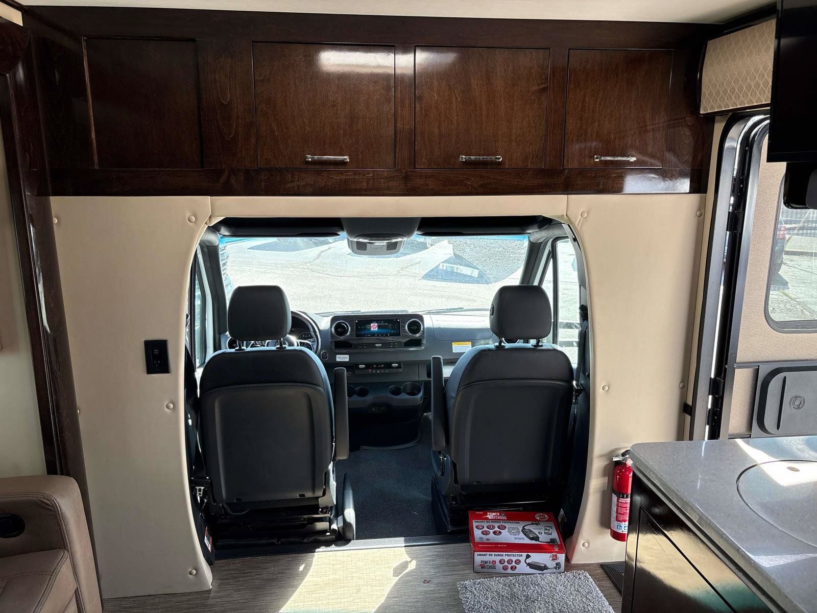 Used 2019 Mercedes-Benz Sprinter 170 image 14