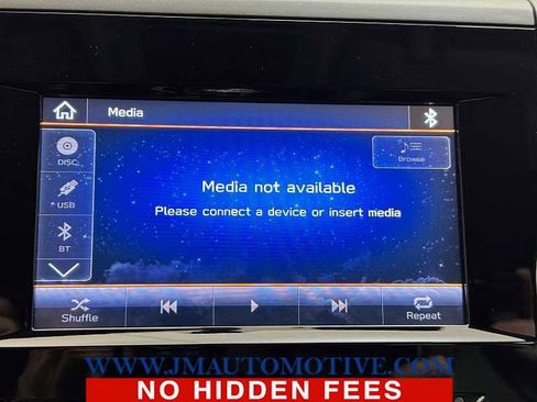 Used 2023 Subaru Forester Premium image 32