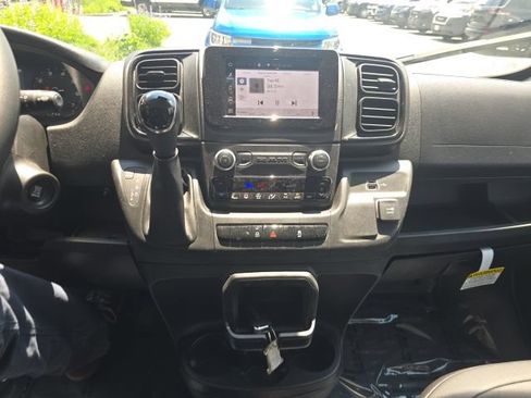 Used 2026 RAM ProMaster 2500 w/ Convenience Group FWD image 19
