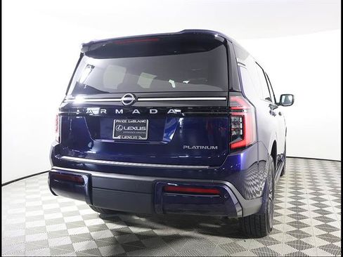 Used 2025 Nissan Armada Platinum RWD image 5