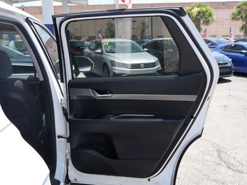 Used 2020 Hyundai Palisade SE FWD image 17