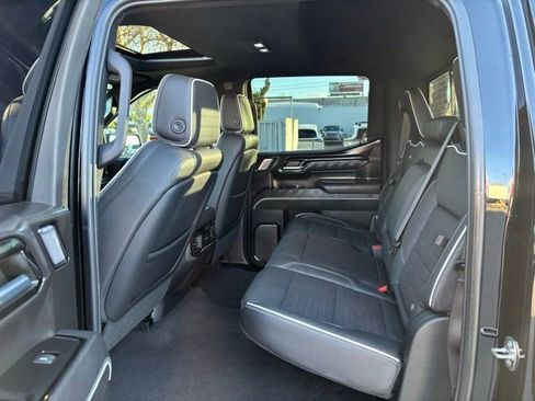 Used 2024 GMC Sierra 1500 AT4X image 30