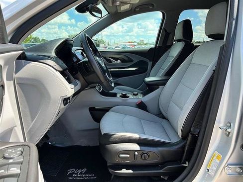 Used 2022 GMC Terrain SLE w/ Driver Convenience Package FWD image 14