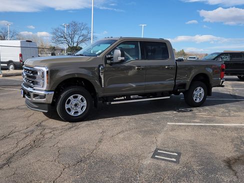 Certified 2026 Ford F250 XLT w/ XLT Premium Package image 5