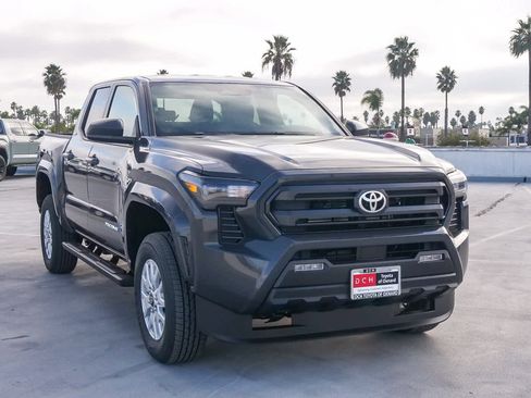 New 2026 Toyota Tacoma SR5 image 4