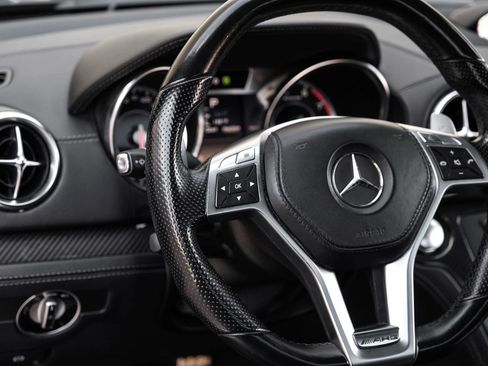 Used 2013 Mercedes-Benz SL 63 AMG image 15