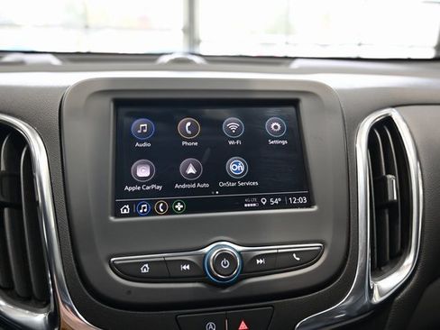 Used 2024 Chevrolet Equinox LT image 12