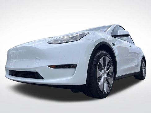 Used 2020 Tesla Model Y Long Range AWD/4WD image 63