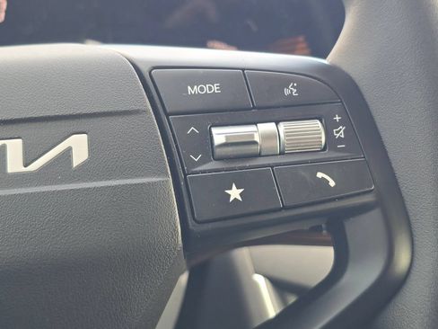 Certified 2026 Kia K4 FWD image 16