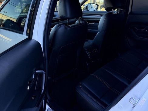 Used 2025 MAZDA CX-50 AWD 2.5 S w/ Accent Package image 10