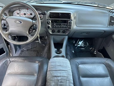 Used 2003 Ford Explorer Sport XLT AWD/4WD image 11