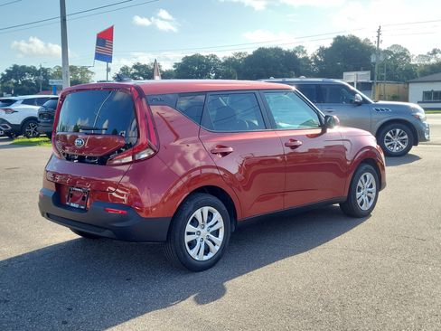 Certified 2021 Kia Soul LX FWD image 6